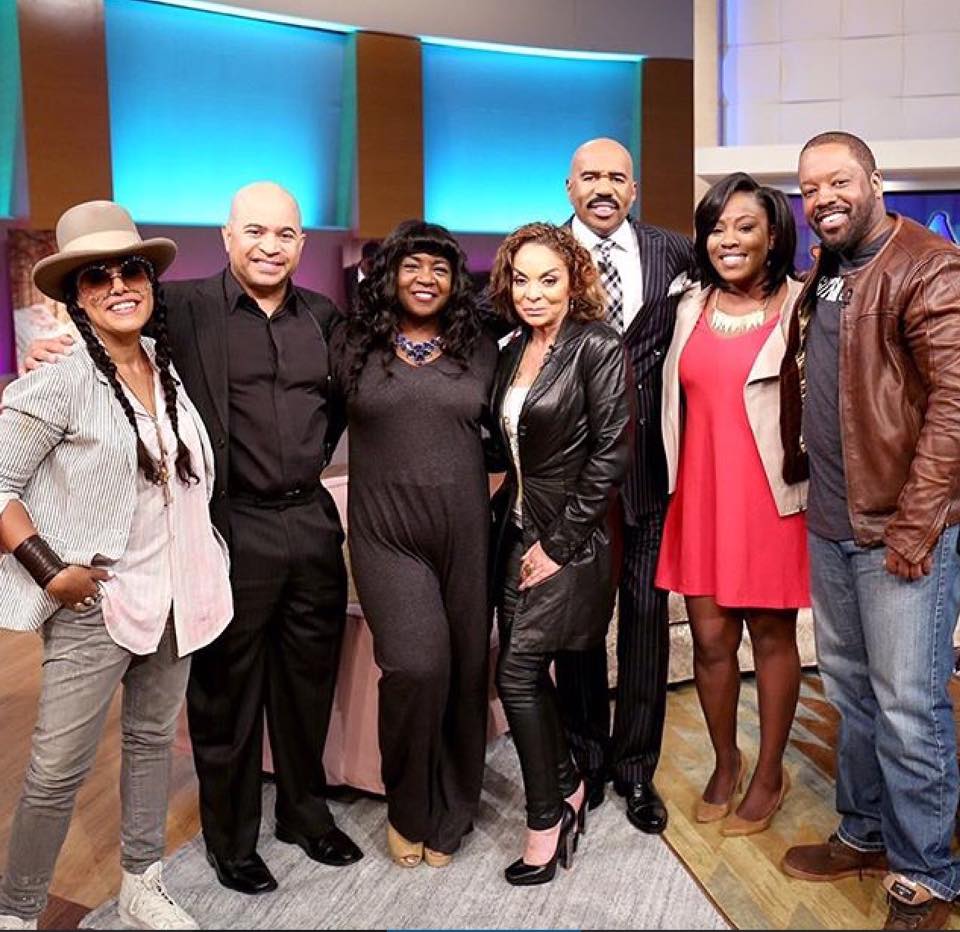 Steve Harvey pictured with the cast of 90's show, A Different World